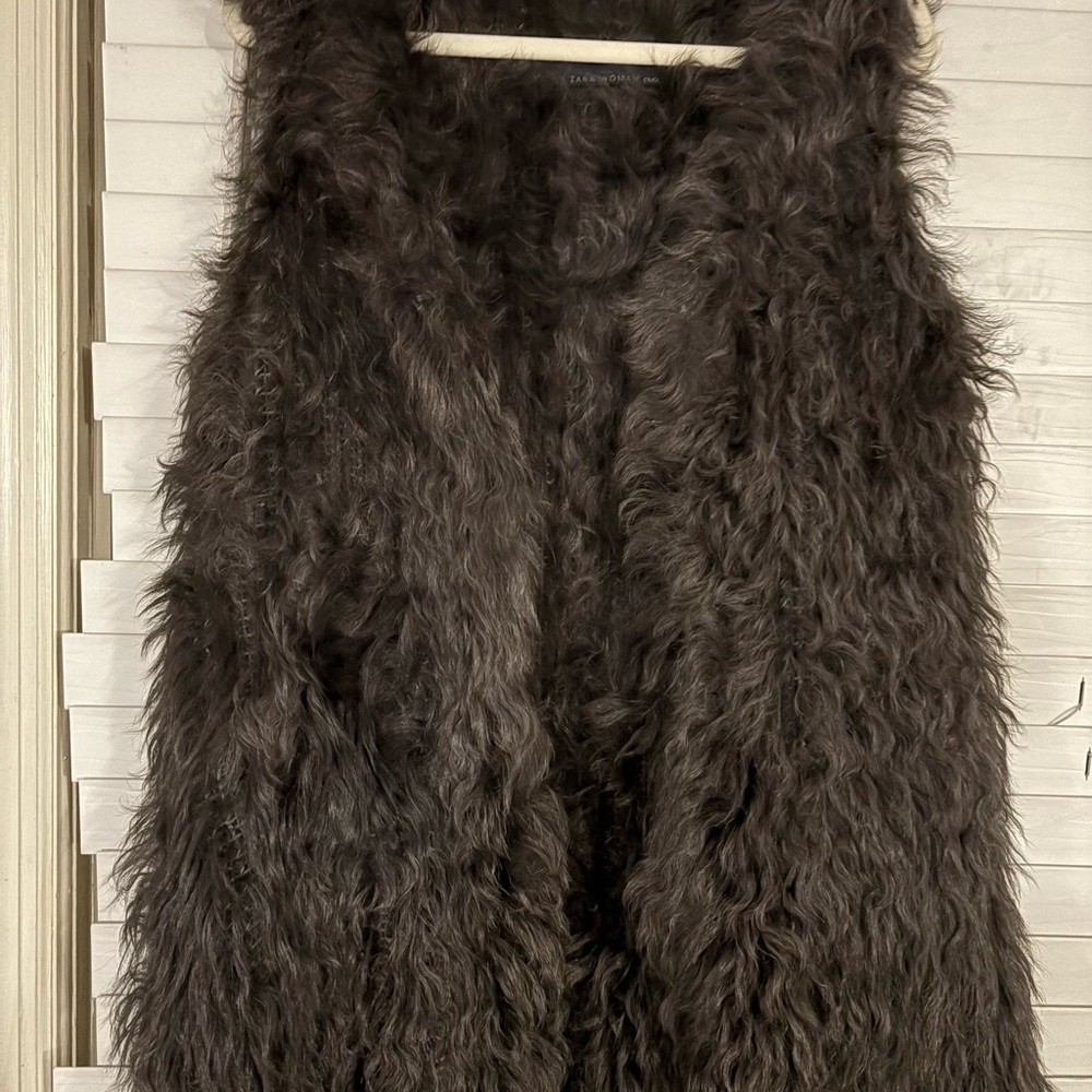 Zara Real Fur Vest in size M